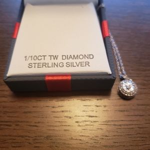 Sterling Silver 18" Pendent.